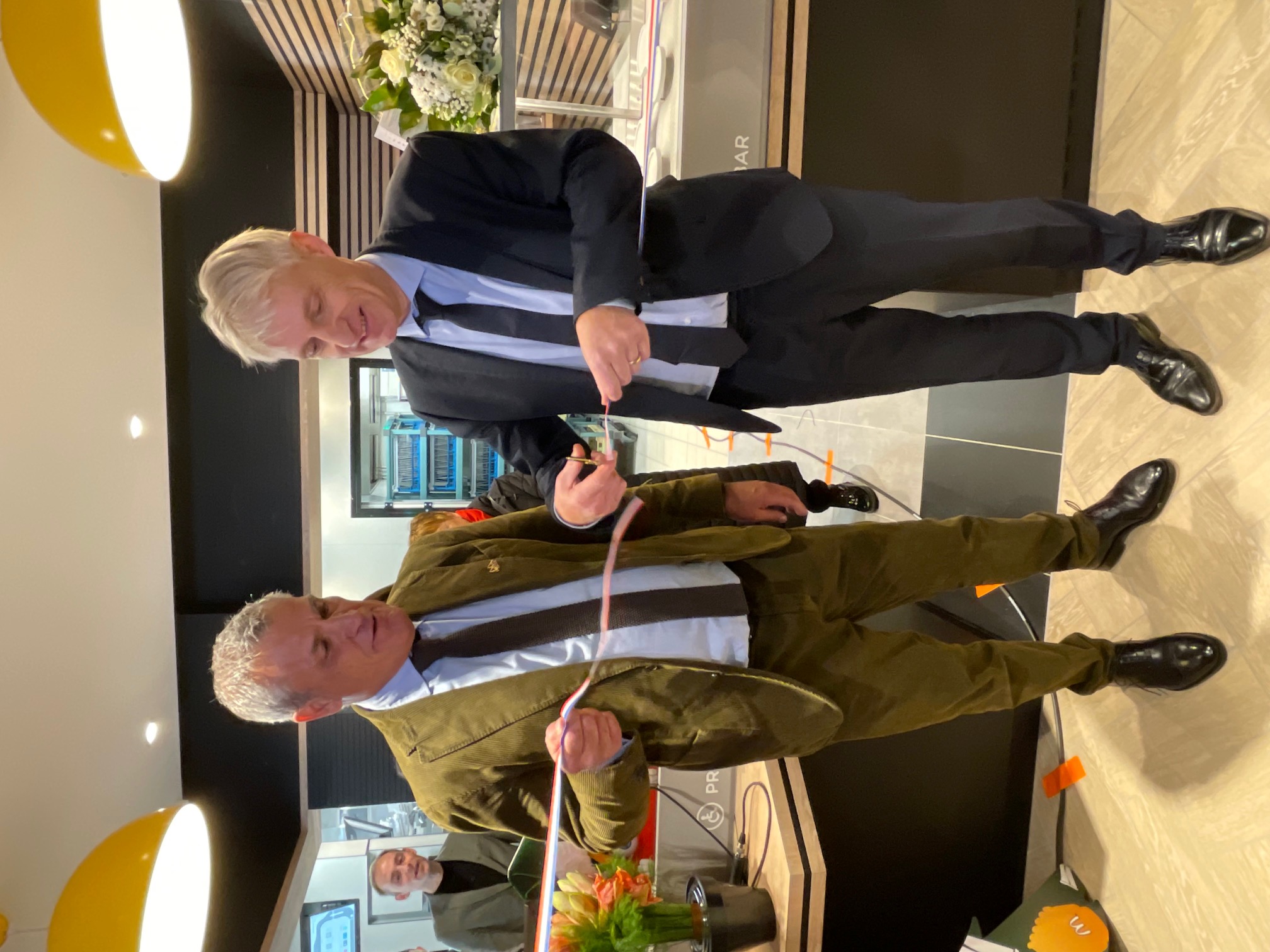 IMG_6437.jpg (531 KB)